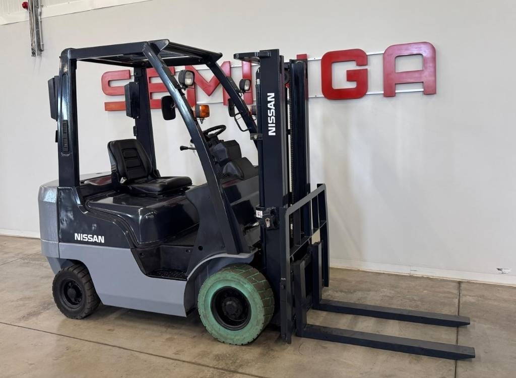 Nissan 10836 NP1F1A18J - Heftruck: afbeelding 1 Nissan 10836 NP1F1A18J - Heftruck: afbeelding 1