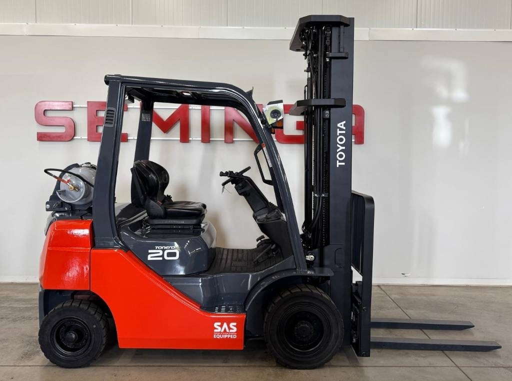 Toyota 10877 02-8FGF20 - LPG heftruck: afbeelding 2 Toyota 10877 02-8FGF20 - LPG heftruck: afbeelding 2
