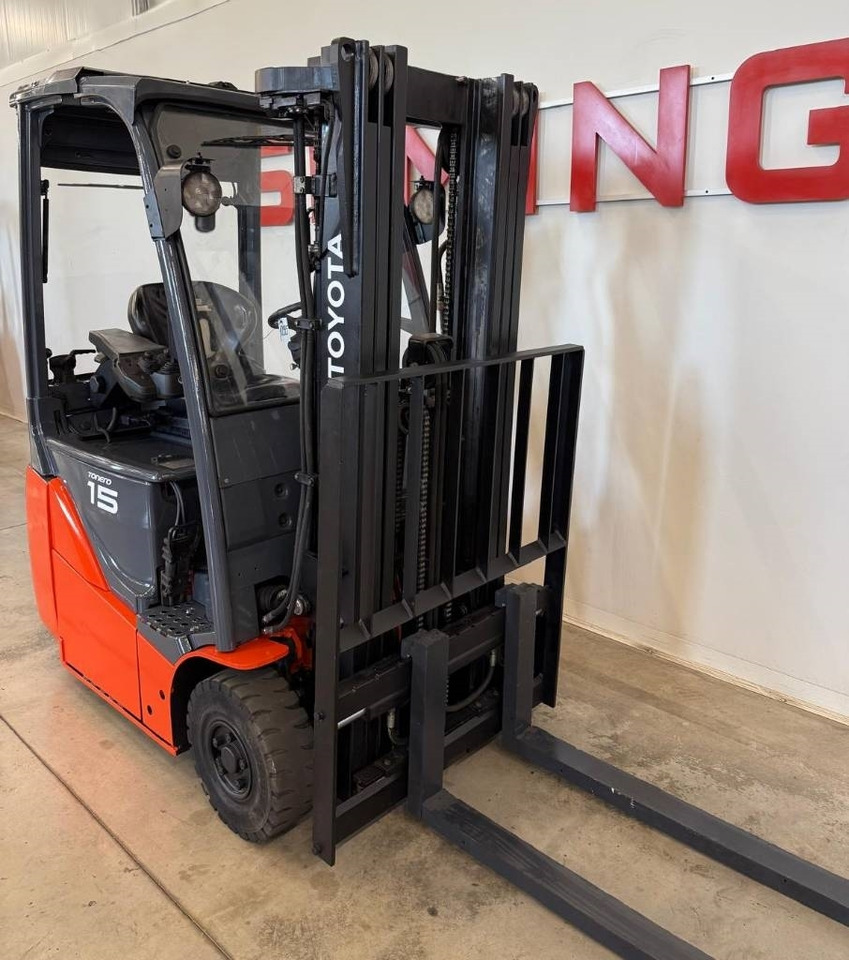 Toyota 10995 - 8FBET15 - Elektrische heftruck: afbeelding 4 Toyota 10995 - 8FBET15 - Elektrische heftruck: afbeelding 4