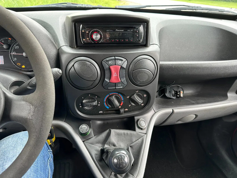 Kleine bestelwagen Fiat Doblò 1.9 JTD LANG Airco/Klima schuifdeur EXPORT!: afbeelding 8