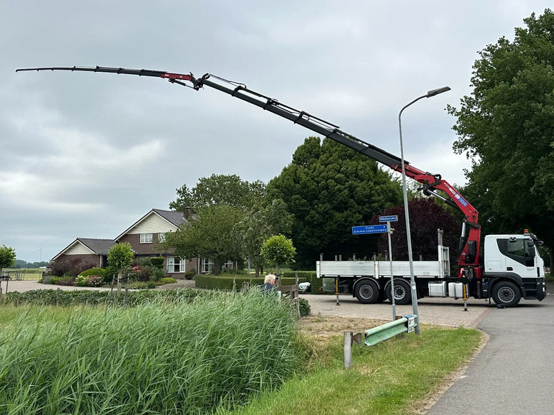 Iveco Stralis 420 2015!!TRUCK HMF50TM/FLY-JIB! WINCH/LIER!ROOF/DACH!!MANUTENTION!! - Kraanwagen: afbeelding 5 Iveco Stralis 420 2015!!TRUCK HMF50TM/FLY-JIB! WINCH/LIER!ROOF/DACH!!MANUTENTION!! - Kraanwagen: afbeelding 5