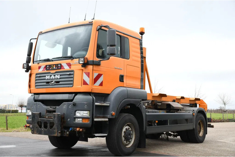 MAN TGA 18.350 4X4 BL HAAKARM/HOOKLIFT/ABROLLER!!KOMMUNAL!! - Haakarmsysteem vrachtwagen: afbeelding 3 MAN TGA 18.350 4X4 BL HAAKARM/HOOKLIFT/ABROLLER!!KOMMUNAL!! - Haakarmsysteem vrachtwagen: afbeelding 3