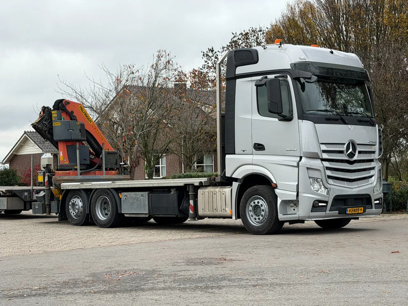 Mercedes-Benz Actros 2640 PALFINGER 34TM CRANE/GRUE!!RADIO REMOTE!!EURO6!! - Kraanwagen: afbeelding 2 Mercedes-Benz Actros 2640 PALFINGER 34TM CRANE/GRUE!!RADIO REMOTE!!EURO6!! - Kraanwagen: afbeelding 2