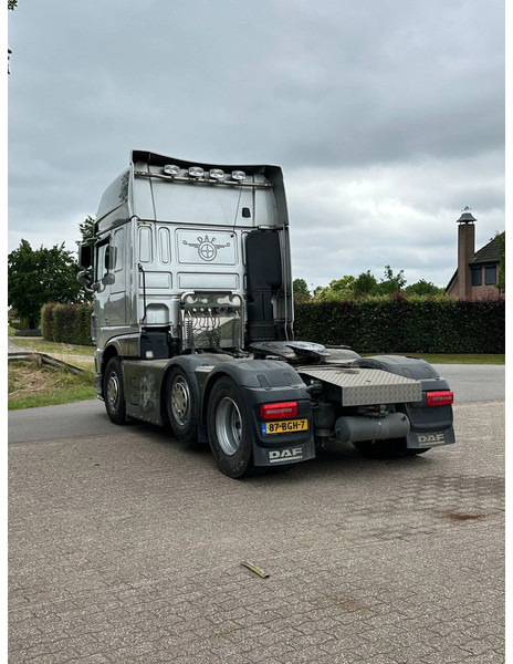 DAF XF 510 FULL OPTIONS SHOW TRUCK!! ONLY 277tKM!! - Trekker: afbeelding 4 DAF XF 510 FULL OPTIONS SHOW TRUCK!! ONLY 277tKM!! - Trekker: afbeelding 4
