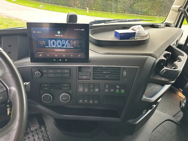 Leasing Volvo FH 550 TRUCK/TRACTOR! EFFER 140tm!!!!44dkm!!JIB/LIER/WINCH!!TOP!!ROOF/DACH/MONTAGE!!MANUTENTION!! CRANE!!GRUE!! Volvo FH 550 TRUCK/TRACTOR! EFFER 140tm!!!!44dkm!!JIB/LIER/WINCH!!TOP!!ROOF/DACH/MONTAGE!!MANUTENTION!! CRANE!!GRUE!!: afbeelding 16