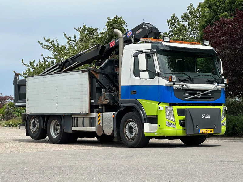 Volvo FM 330 186dkm! !!6X2!!Kraan/KIPPER!!RADIO REMOTE! EX-GEMEENTE/KOMMUNAL! - Kipper vrachtwagen, Kraanwagen: afbeelding 4 Volvo FM 330 186dkm! !!6X2!!Kraan/KIPPER!!RADIO REMOTE! EX-GEMEENTE/KOMMUNAL! - Kipper vrachtwagen, Kraanwagen: afbeelding 4