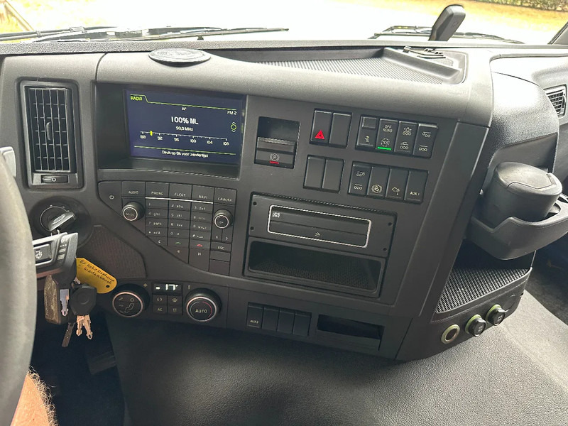 Leasing Volvo FM 430!8x2!!KRAAN/CRANE/GRUE/ PALFINGER 42TM!! RADIO REMOTE!! EURO 6!!TOP! Volvo FM 430!8x2!!KRAAN/CRANE/GRUE/ PALFINGER 42TM!! RADIO REMOTE!! EURO 6!!TOP!: afbeelding 17 Leasing Volvo FM 430!8x2!!KRAAN/CRANE/GRUE/ PALFINGER 42TM!! RADIO REMOTE!! EURO 6!!TOP! Volvo FM 430!8x2!!KRAAN/CRANE/GRUE/ PALFINGER 42TM!! RADIO REMOTE!! EURO 6!!TOP!: afbeelding 17