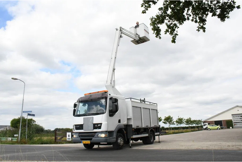 DAF LF 45.160 ARBEITSBUHNE/SKYWORKER/HOOGWERKER!!EURO4!! CUSTERS!! - Vrachtwagen: afbeelding 5 DAF LF 45.160 ARBEITSBUHNE/SKYWORKER/HOOGWERKER!!EURO4!! CUSTERS!! - Vrachtwagen: afbeelding 5