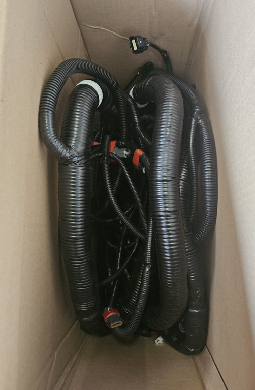 Case KSR13404 - KHR29440 - Kabels/ Draden voor Bouwmachine: afbeelding 3 Case KSR13404 - KHR29440 - Kabels/ Draden voor Bouwmachine: afbeelding 3