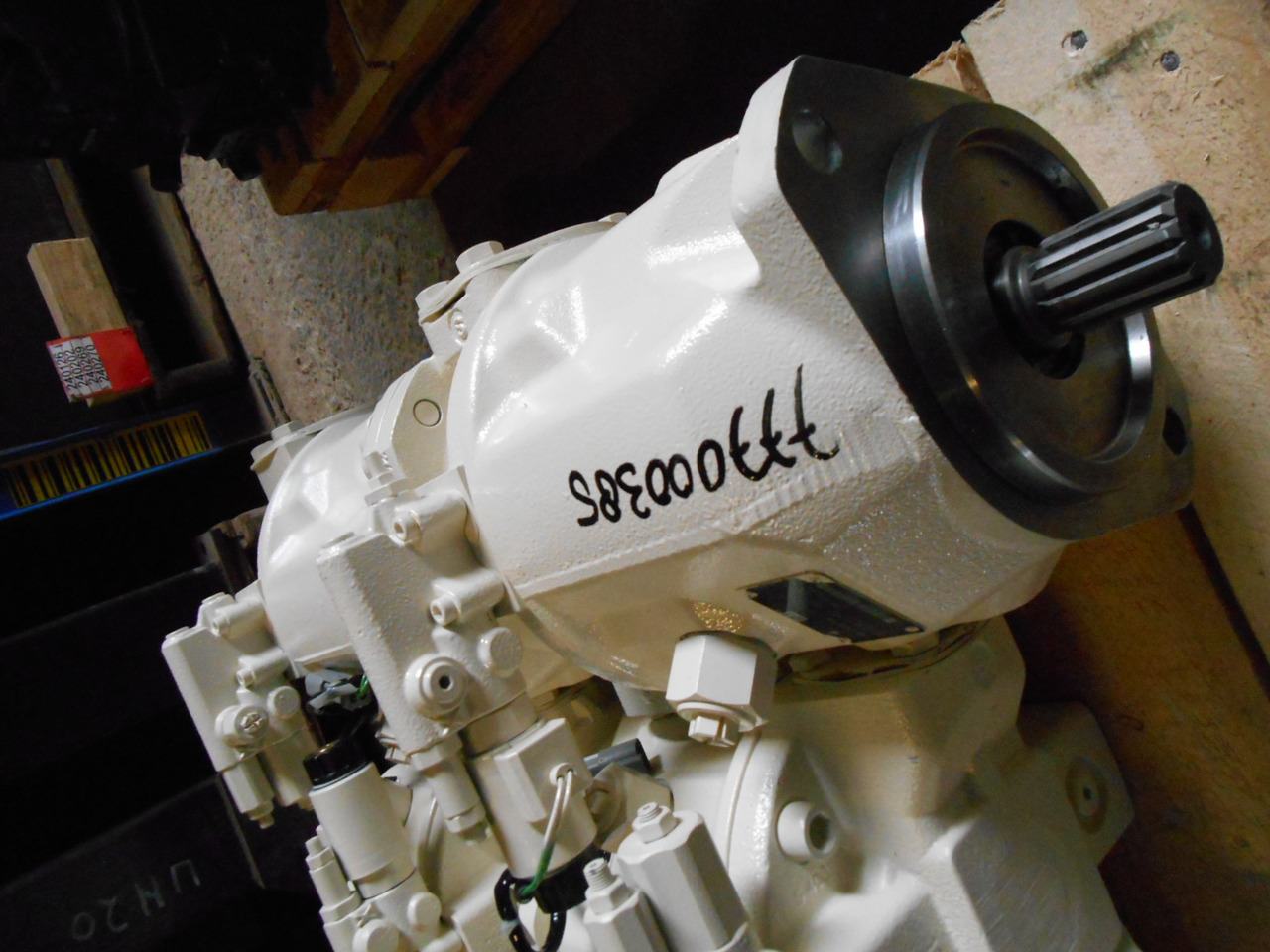 Caterpillar 3686566 - 3664985 - Hydromotor voor Landbouwmachine: afbeelding 3 Caterpillar 3686566 - 3664985 - Hydromotor voor Landbouwmachine: afbeelding 3