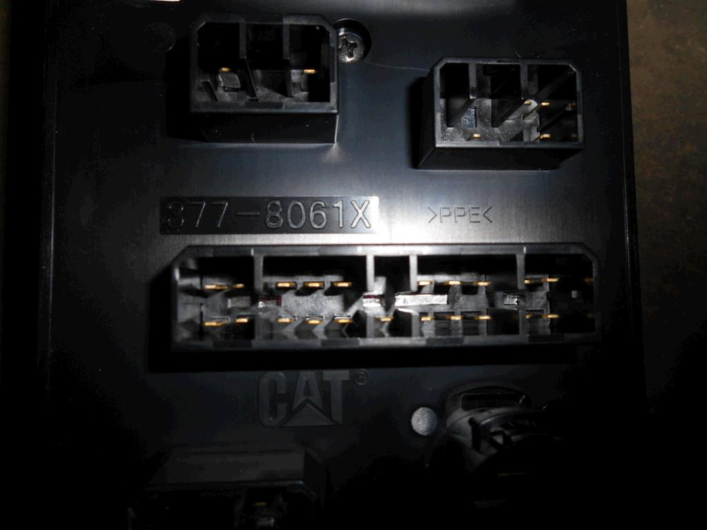 Caterpillar 3778061X - Zekeringkast voor Bouwmachine: afbeelding 5 Caterpillar 3778061X - Zekeringkast voor Bouwmachine: afbeelding 5