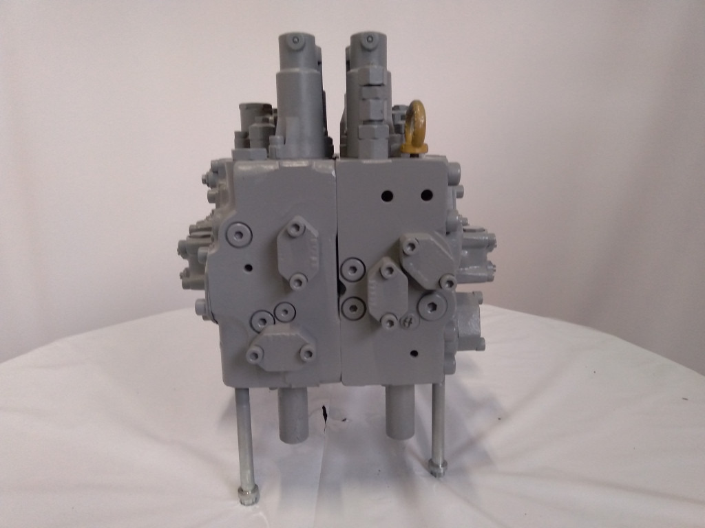 Hitachi 4645312 - 4628664 - Hydraulisch ventiel voor Bouwmachine: afbeelding 5 Hitachi 4645312 - 4628664 - Hydraulisch ventiel voor Bouwmachine: afbeelding 5