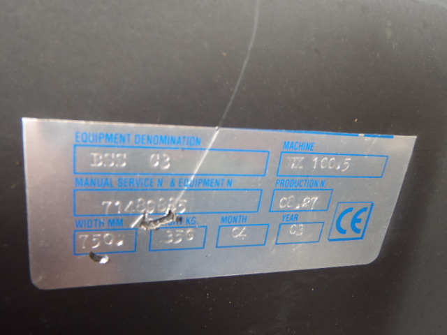 Hitachi EX100-5 - - Bak voor Bouwmachine: afbeelding 3 Hitachi EX100-5 - - Bak voor Bouwmachine: afbeelding 3