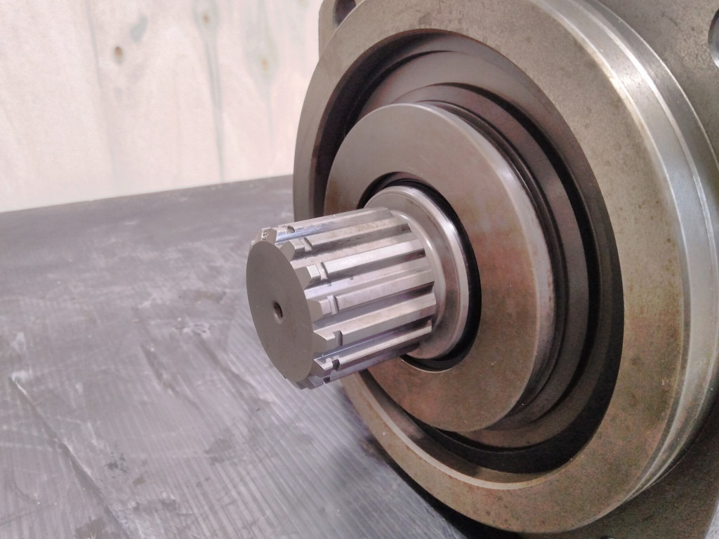 Hitachi HPV145 - 9260885 - Hydraulische pomp voor Bouwmachine: afbeelding 3 Hitachi HPV145 - 9260885 - Hydraulische pomp voor Bouwmachine: afbeelding 3