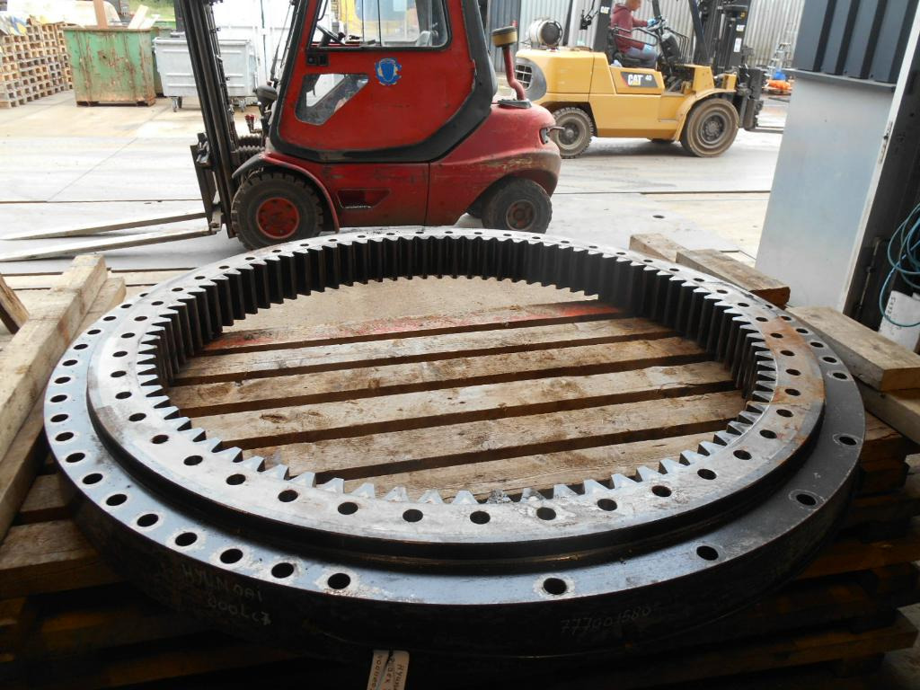 Hyundai 81ND-01020 - 81QG-01020B2 - Draaikrans voor Bouwmachine: afbeelding 2 Hyundai 81ND-01020 - 81QG-01020B2 - Draaikrans voor Bouwmachine: afbeelding 2