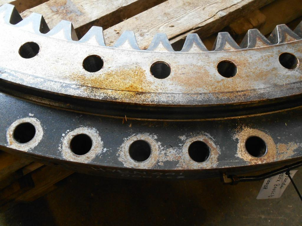 Hyundai 81ND-01020 - 81QG-01020B2 - Draaikrans voor Bouwmachine: afbeelding 4 Hyundai 81ND-01020 - 81QG-01020B2 - Draaikrans voor Bouwmachine: afbeelding 4