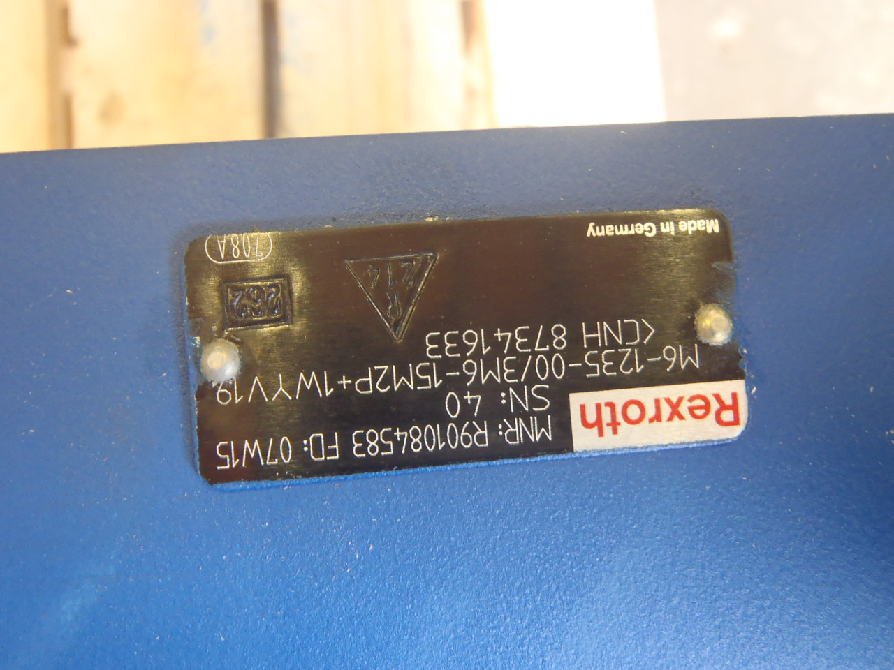 New Holland 87341633 - Hydraulisch ventiel voor Bouwmachine: afbeelding 1 New Holland 87341633 - Hydraulisch ventiel voor Bouwmachine: afbeelding 1
