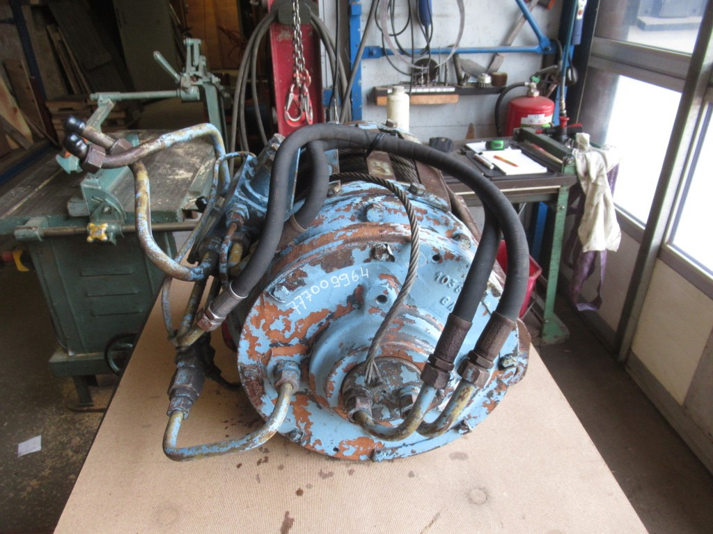 Poclain Hydraulics 600 10P - - Lier voor Bouwmachine: afbeelding 3 Poclain Hydraulics 600 10P - - Lier voor Bouwmachine: afbeelding 3