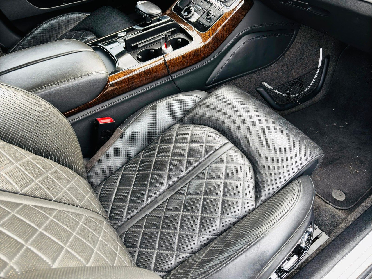 Sedan Audi A8 4.2 TDI quattro: afbeelding 16