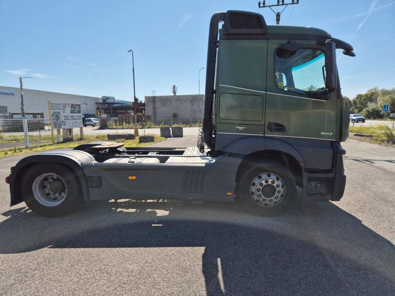 Mercedes-Benz Actros 1843 ADR - Trekker: afbeelding 4 Mercedes-Benz Actros 1843 ADR - Trekker: afbeelding 4