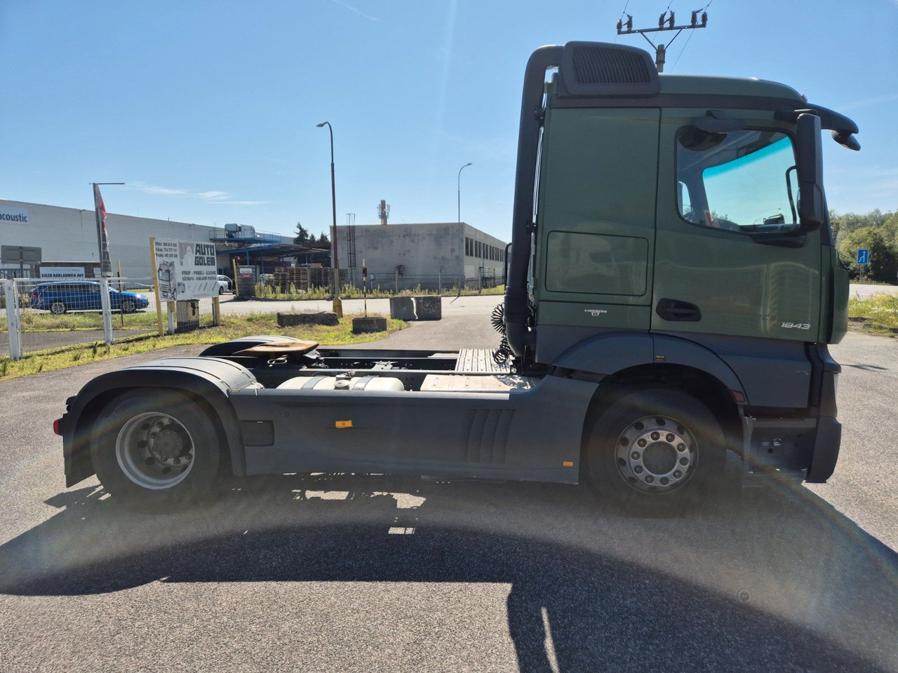 Mercedes-Benz Actros 1843 ADR - Trekker: afbeelding 4 Mercedes-Benz Actros 1843 ADR - Trekker: afbeelding 4