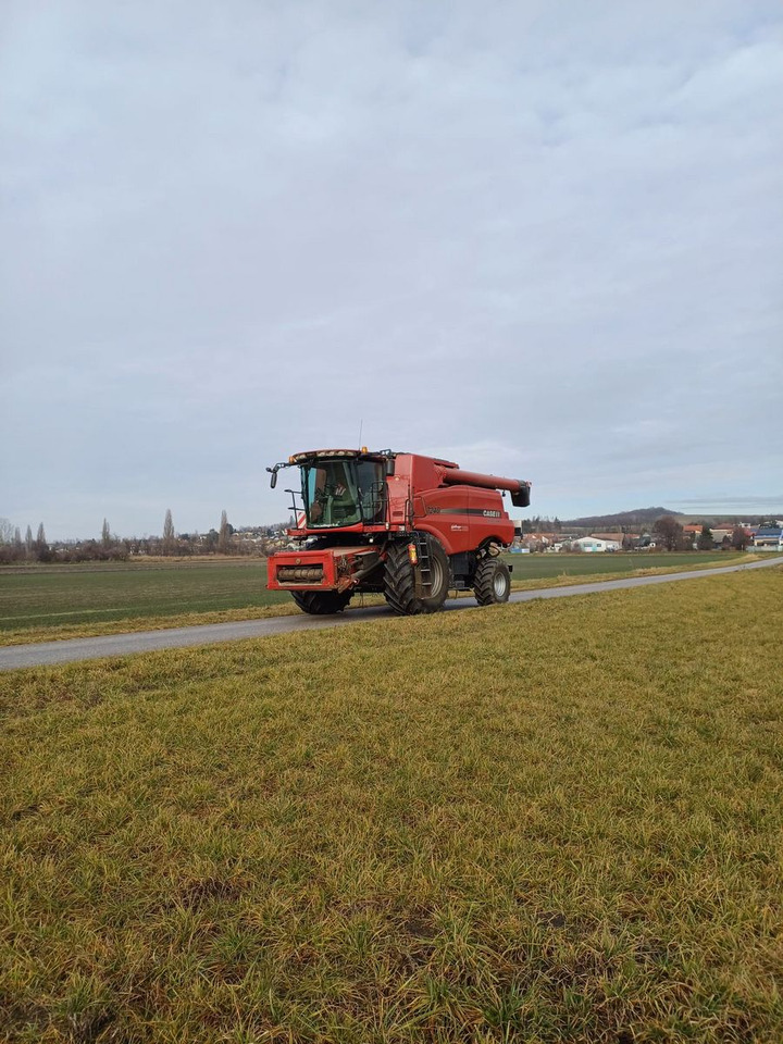 Case IH Axial-Flow 7240 - Maaidorser: afbeelding 1 Case IH Axial-Flow 7240 - Maaidorser: afbeelding 1