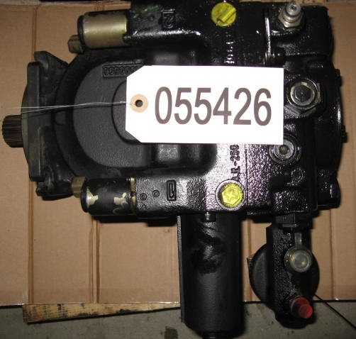 Mertlo Nr. 055426 Hydrostatpumpe Sauer-Danfoss Model: 520971 Model code: 90R075F - Hydraulische pomp voor Verreiker: afbeelding 1 Mertlo Nr. 055426 Hydrostatpumpe Sauer-Danfoss Model: 520971 Model code: 90R075F - Hydraulische pomp voor Verreiker: afbeelding 1