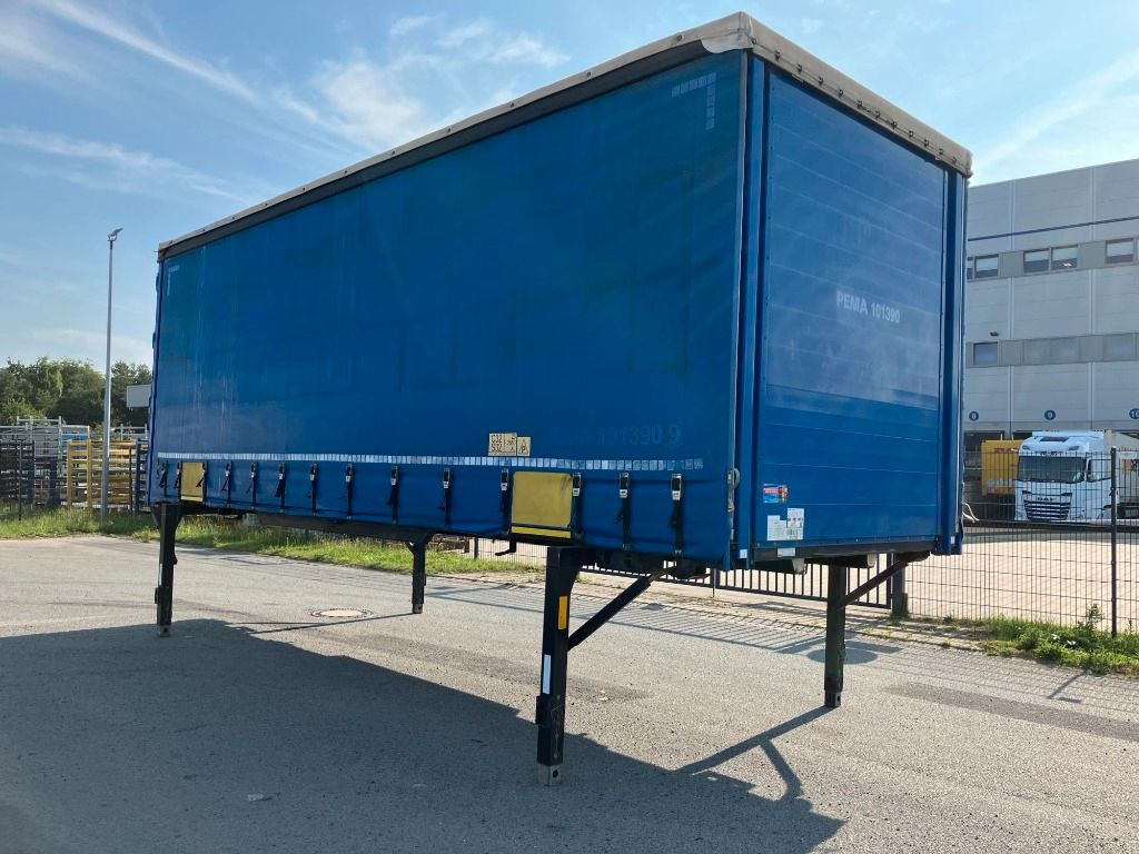 Kögel Wechselbrücke Plane - Schuifzeilen laadbak: afbeelding 2 Kögel Wechselbrücke Plane - Schuifzeilen laadbak: afbeelding 2