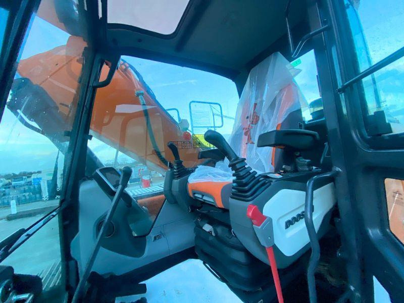 Doosan DX 225 LC - Rupsgraafmachine: afbeelding 5 Doosan DX 225 LC - Rupsgraafmachine: afbeelding 5