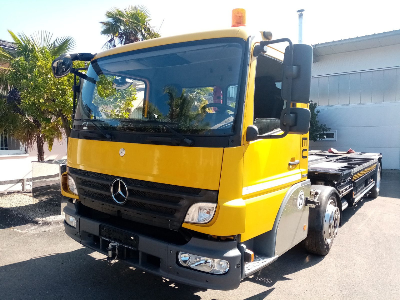 Mercedes-Benz Kamag Mercedes-Benz Kamag/Wiesel/WBH/KB3886/mit Garantie - Containertransporter/ Wissellaadbak vrachtwagen: afbeelding 1 Mercedes-Benz Kamag Mercedes-Benz Kamag/Wiesel/WBH/KB3886/mit Garantie - Containertransporter/ Wissellaadbak vrachtwagen: afbeelding 1