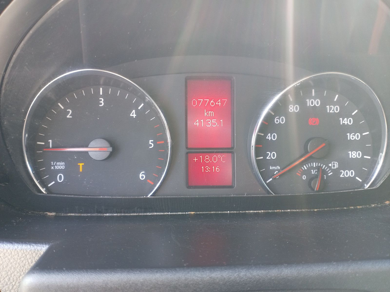 Volkswagen Crafter 50 Koffer 2.0 TDI LR 120 kW Diesel - Bestelwagen gesloten laadbak: afbeelding 4 Volkswagen Crafter 50 Koffer 2.0 TDI LR 120 kW Diesel - Bestelwagen gesloten laadbak: afbeelding 4