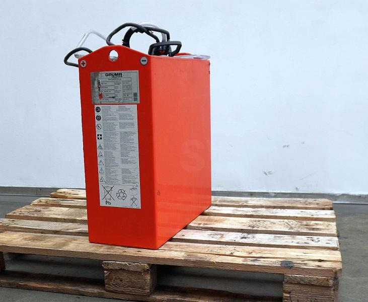 HAWKER 24 Volt 3 PzB 225 Ah - Batterij: afbeelding 2 HAWKER 24 Volt 3 PzB 225 Ah - Batterij: afbeelding 2