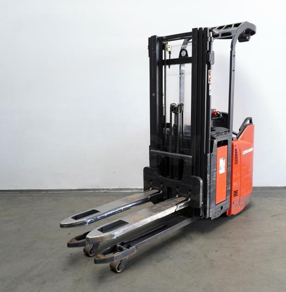 Linde D 12 SP 133 - Stapelaar: afbeelding 2 Linde D 12 SP 133 - Stapelaar: afbeelding 2