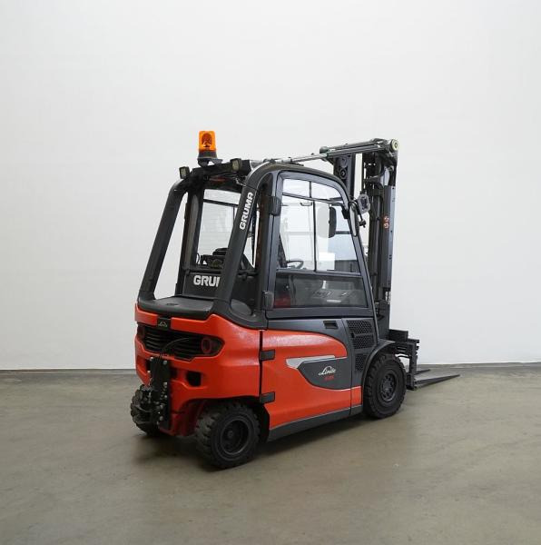 Linde E 25 1252 - Elektrische heftruck: afbeelding 2 Linde E 25 1252 - Elektrische heftruck: afbeelding 2