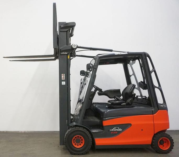 Linde E 25 L 387 - Elektrische heftruck: afbeelding 4 Linde E 25 L 387 - Elektrische heftruck: afbeelding 4