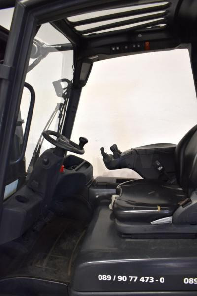 Linde E 30 387 - Elektrische heftruck: afbeelding 2 Linde E 30 387 - Elektrische heftruck: afbeelding 2