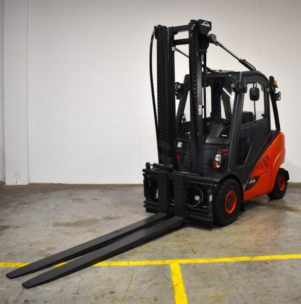 Linde H 35 D (3B) EVO 393-02 - Diesel heftruck: afbeelding 1 Linde H 35 D (3B) EVO 393-02 - Diesel heftruck: afbeelding 1