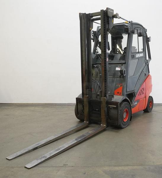 Linde H 35 T EVO 393-02 - LPG heftruck: afbeelding 1 Linde H 35 T EVO 393-02 - LPG heftruck: afbeelding 1