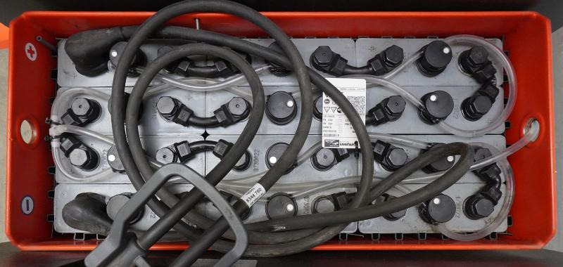 Linde V 10 5212 - Orderverzameltruck: afbeelding 5 Linde V 10 5212 - Orderverzameltruck: afbeelding 5