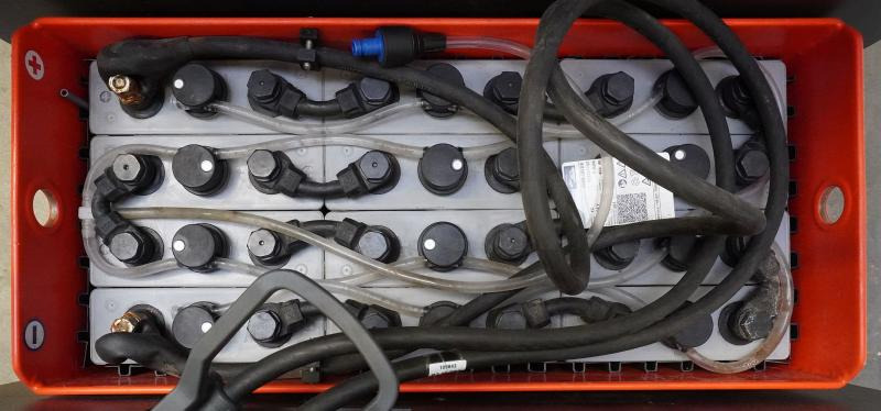 Linde V 10 5212 - Orderverzameltruck: afbeelding 5 Linde V 10 5212 - Orderverzameltruck: afbeelding 5