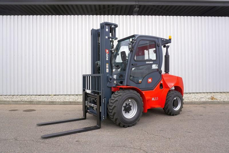 Magni FL3,5 - Ruw terrein heftruck: afbeelding 1 Magni FL3,5 - Ruw terrein heftruck: afbeelding 1