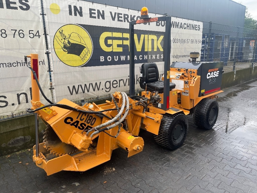 Case TC 180 - Asfaltfrees: afbeelding 1 Case TC 180 - Asfaltfrees: afbeelding 1