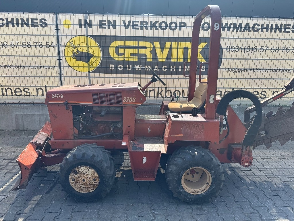 Ditch Witch 3700 DD - Sleuvengraver: afbeelding 3 Ditch Witch 3700 DD - Sleuvengraver: afbeelding 3