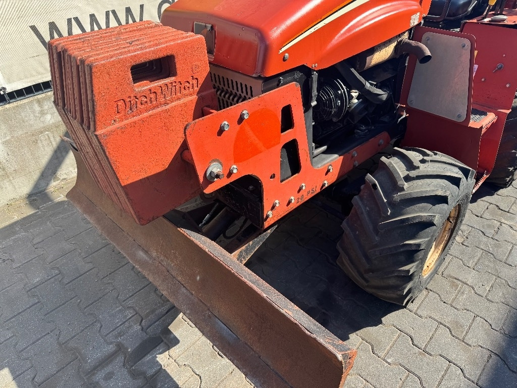 Ditch Witch RT 40 - Sleuvengraver: afbeelding 3 Ditch Witch RT 40 - Sleuvengraver: afbeelding 3