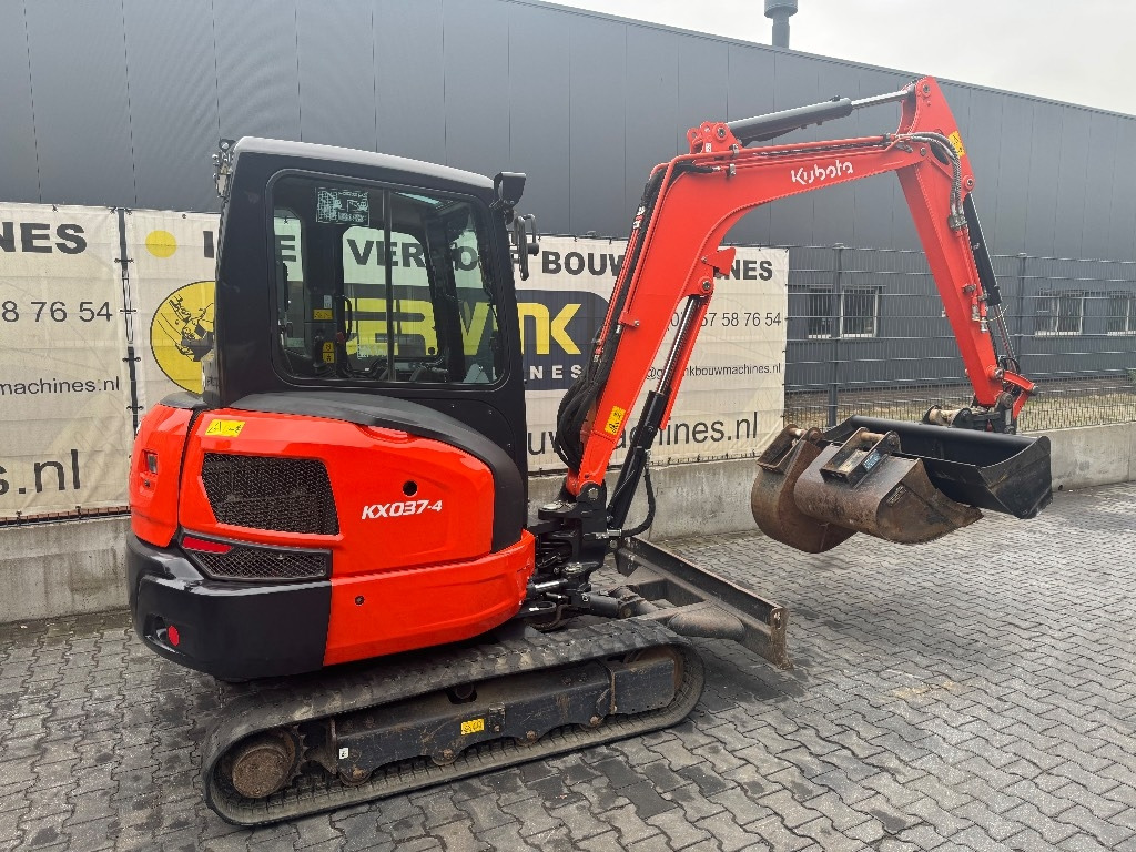 Kubota KX 037-4 - Minigraafmachine: afbeelding 1 Kubota KX 037-4 - Minigraafmachine: afbeelding 1