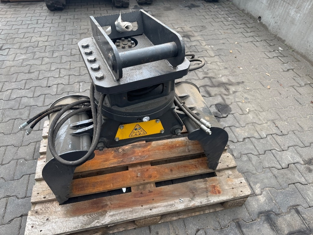 Mustang GRP 150 CH - Grijper voor Bouwmachine: afbeelding 1 Mustang GRP 150 CH - Grijper voor Bouwmachine: afbeelding 1