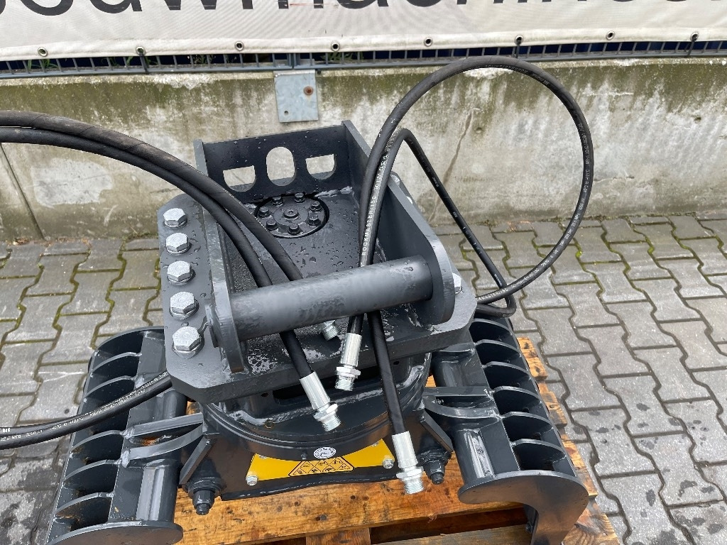 Mustang GRP 150 - Grijper voor Bouwmachine: afbeelding 2 Mustang GRP 150 - Grijper voor Bouwmachine: afbeelding 2