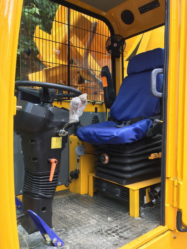 Nieuw Betonmixer QINGDAO PROMISING Self-Loader Concrete Mixer Truck CML400: afbeelding 8 Nieuw Betonmixer QINGDAO PROMISING Self-Loader Concrete Mixer Truck CML400: afbeelding 8