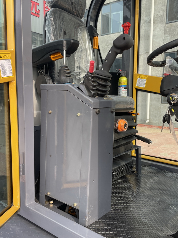Qingdao Promising CE Telescopic Loader ZL15 - Telescooplader: afbeelding 3 Qingdao Promising CE Telescopic Loader ZL15 - Telescooplader: afbeelding 3