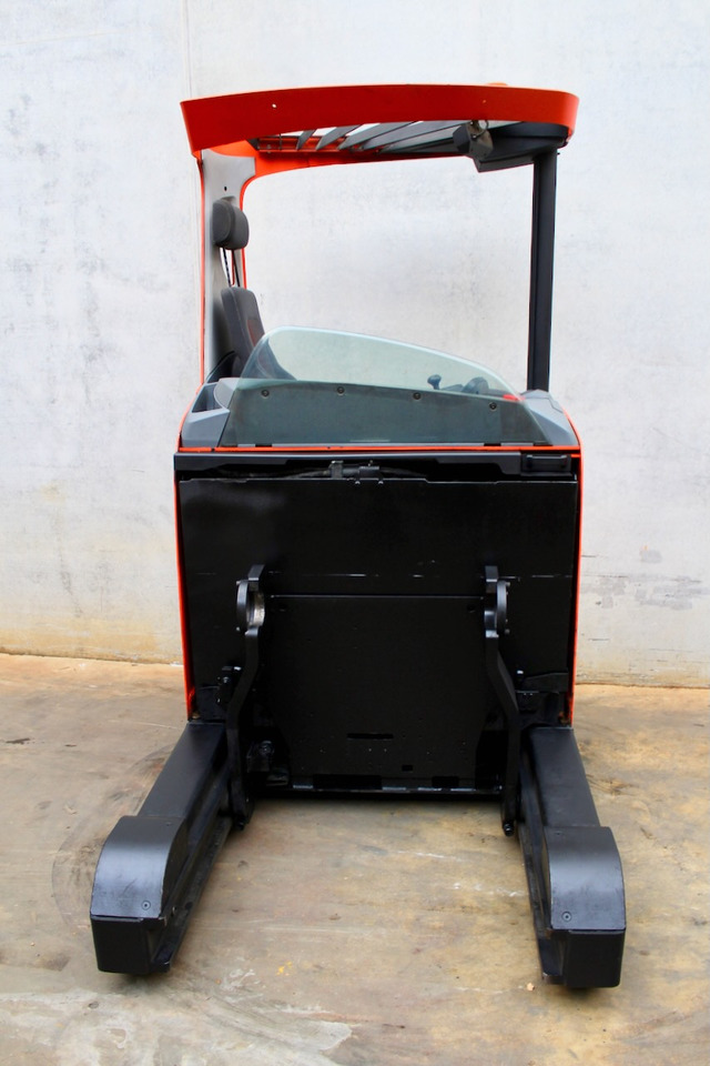 BT RRE 180 E - Reach truck: afbeelding 5 BT RRE 180 E - Reach truck: afbeelding 5